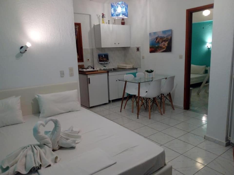 Villa Sandra Panormos  Kültér fotó